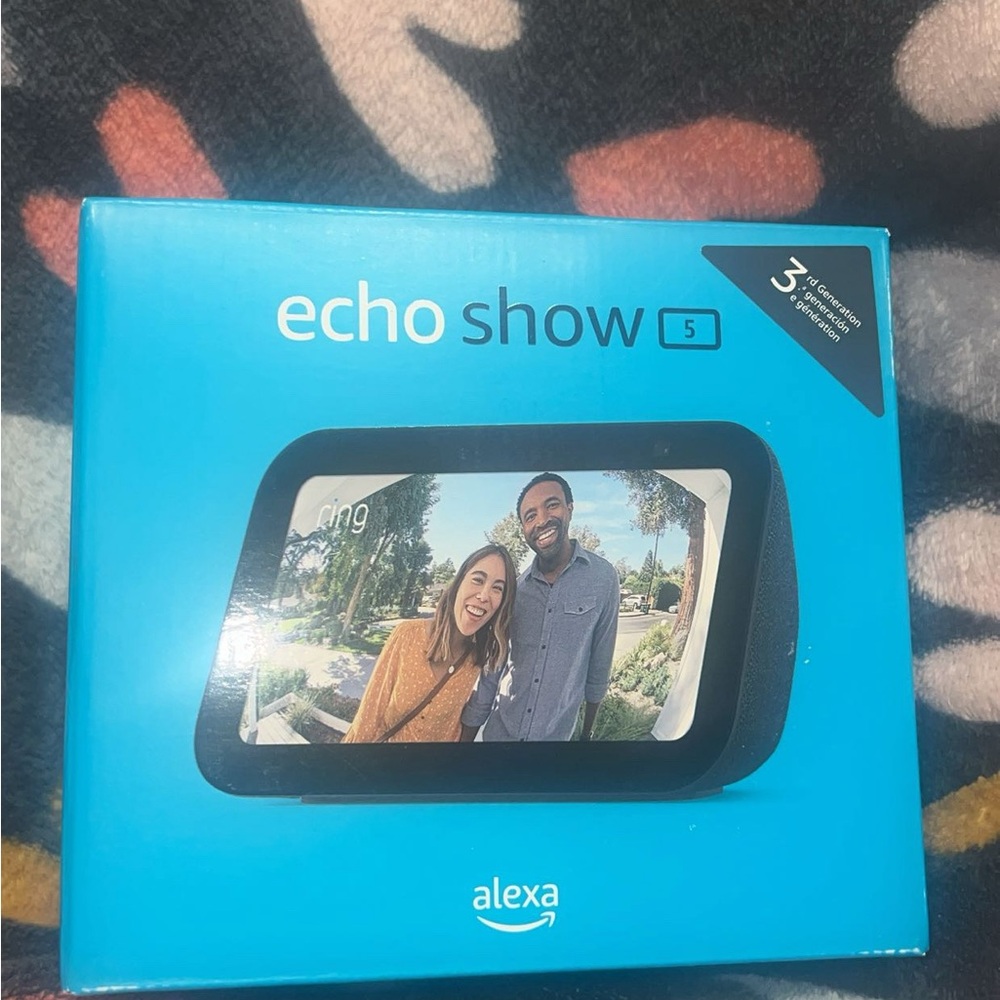 Amazon Echo Show 5 - Blue Box